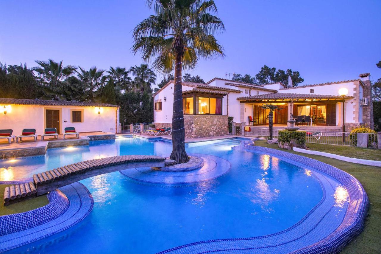Villa Pinos By *
